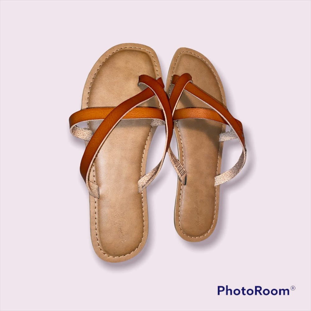 Woman’s leather sandals- 7